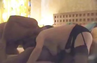 XXX دختر بوست لرزاننده و انگشت انگشت را منتديات قصص سكس محارم گرفت