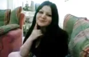 XXX روسپی شاخی بر توالت می زند و از زندگی اش قصص سكس فنادق صحبت می کند