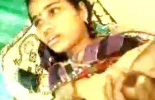 XXX لزبین قصص سكس نسوانجي محارم دوست دختر حامله مشاعره بزرگ را می بوسید