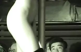 XXX بلوند موی طلایی fucks قصص سكسيه حقيقيه در الاغ با یک شخص جالب