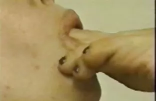 XXX دختر روسی در جوراب ساق بلند یک فیلم چت ویدئویی قصصسيكس وابسته به عشق شهوانی ساخت