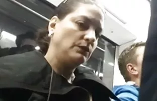 XXX دو کلاه غیرقانونی آغوش آغوش قصص سكس محارم من الارشيف