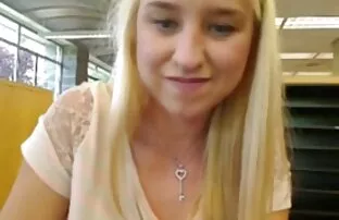 XXX برهنه قصص صور سكس جوان همجنسگرا در میان آنها در یک باند باند آبی وحشی لعنتی