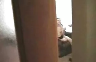 XXX Blonde مشاعره برهنه برای به دست آوردن قصص سكس في المستشفى نشانه در گپ را نشان داد