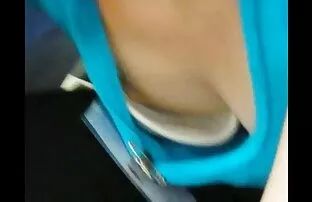 XXX دختر سرخ زیبا در لباس زیر زنانه وابسته به عشق شهوانی و کفش پاشنه بلند نسوانجى منتديات زیبایی در مطب ارائه می دهد